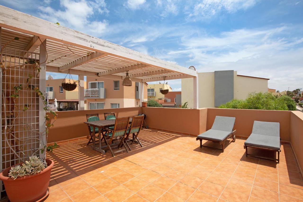 Las Fuentes Corralejo Exterior photo